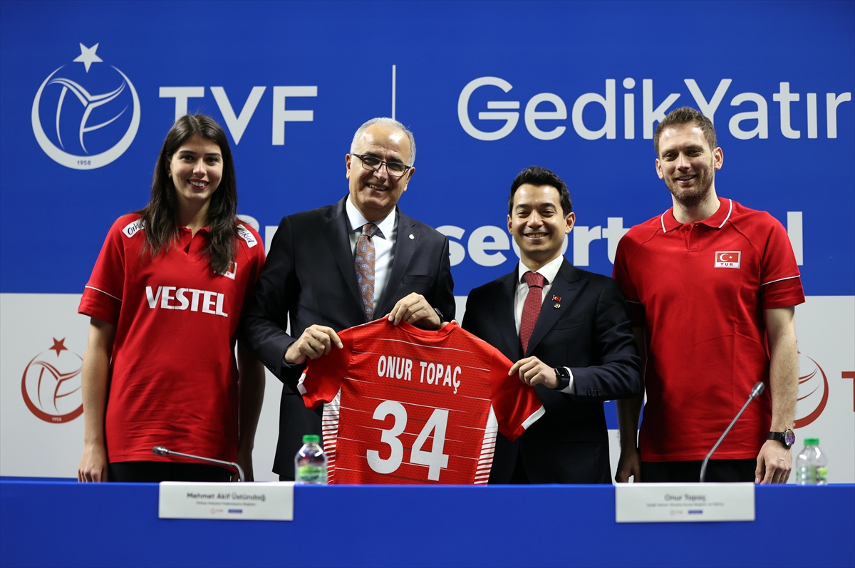 Voleybol Milli Takımlarının yeni ana sponsoru Gedik Yatırım oldu