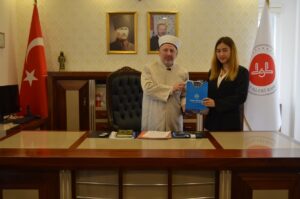 YALOVA (AA) – Yalova'da yaşayan Tayland vatandaşı kadın, İslamiyet'i seçerek