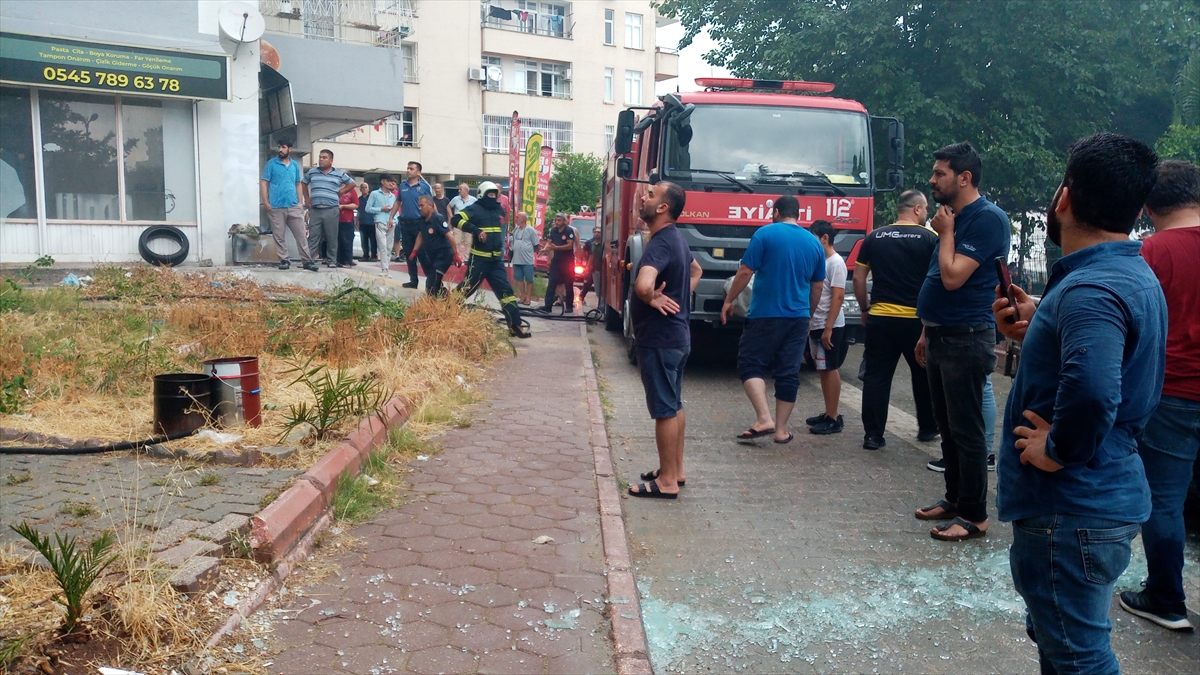 Adana'da iş yerini ve aracını ateşe veren kişi gözaltına alındı