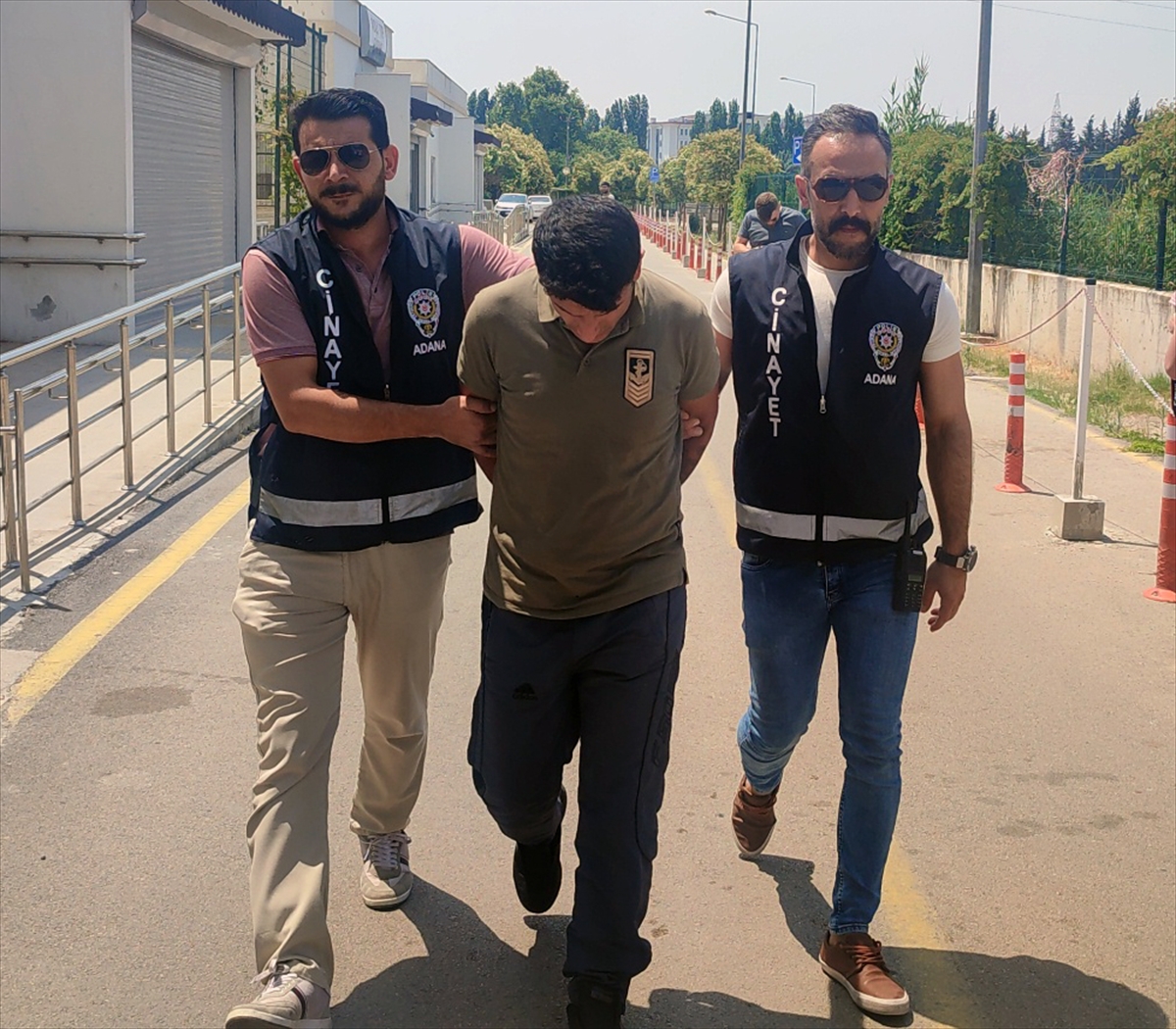 Adana'da parkta gencin öldürülmesiyle ilgili bir zanlı tutuklandı