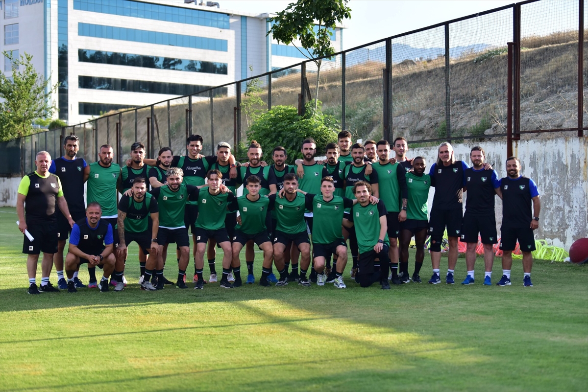 Altaş Denizlispor, yeni sezon hazırlıklarına başladı