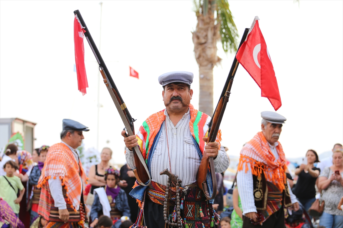 Antalya'da 23. Uluslararası Likya Kaş Kültür ve Sanat Festivali başladı
