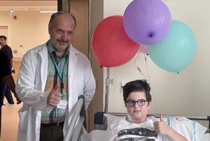 ERZURUM (AA) – Antalya'da yaşayan doğuştan kalbi delik 9 yaşındaki