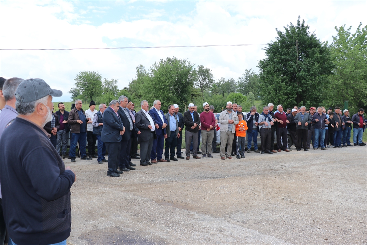 Bolu'da köylüler yağmur duasına çıktı