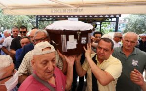 İZMİR (AA) – Bulgaristan Türklerine uygulanan asimilasyona karşı direnişin önde