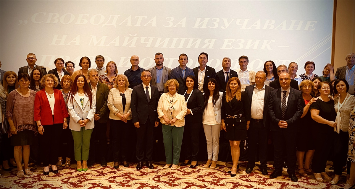 Bulgaristan'da “Ana Dili Öğrenme Özgürlüğü” konulu konferans düzenlendi