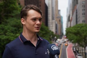 NEW YORK (AA) – BETÜL YÜRÜK – Dünya halterinin efsane