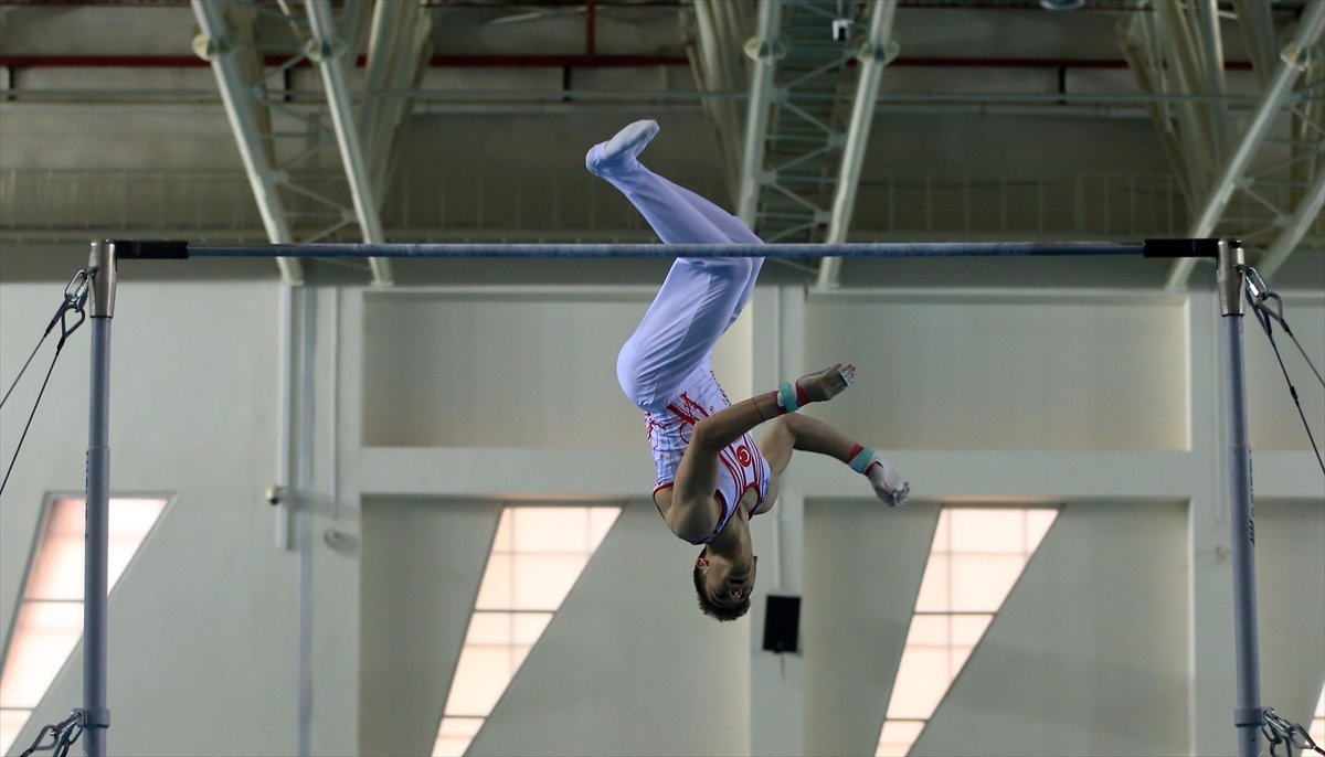 Cimnastikte Akdeniz Gençler Şampiyonası, Mersin'de devam ediyor