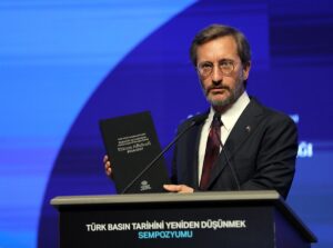 ANKARA (AA) – Cumhurbaşkanlığı İletişim Başkanı Fahrettin Altun, TBMM'deki "Basın