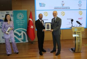 İSTANBUL (AA) – Ekonomi Gazetecileri Derneği (EGD) tarafından verilen 14.