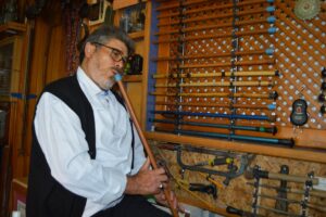 AFYONKARAHİSAR (AA) – ARİF YAVUZ – Afyonkarahisar'ın İhsaniye ilçesinde yaşayan