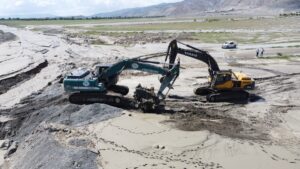 ERZİNCAN (AA) – Erzincan'da dün sel sularının yaklaşık 3 kilometre