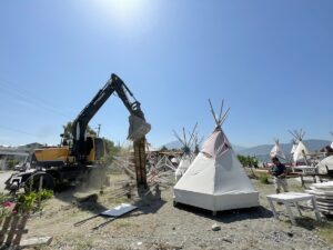 MUĞLA (AA) – Muğla'nın Fethiye ilçesinde imara aykırı olduğu belirlenen