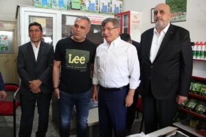 MALATYA (AA) – Gelecek Partisi Genel Başkanı Ahmet Davutoğlu, Malatya'da