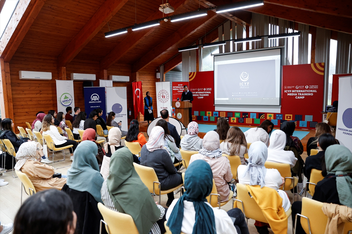 İİGF “Uluslararası Medya Eğitim Kampı”nın 2'ncisi başladı