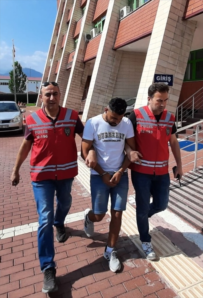 Isparta'da telefonla dolandırıcılık şüphelisi tutuklandı