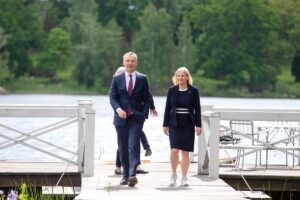 - İsveç Başbakanı Andersson ve NATO Genel Sekreteri Stoltenberg, İngilizcede