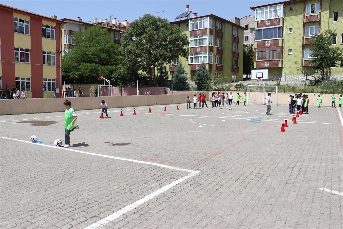 Karabük'teki anaokulları “Temel Eğitimde 10 Bin Okul Projesi”yle iyileştiriliyor