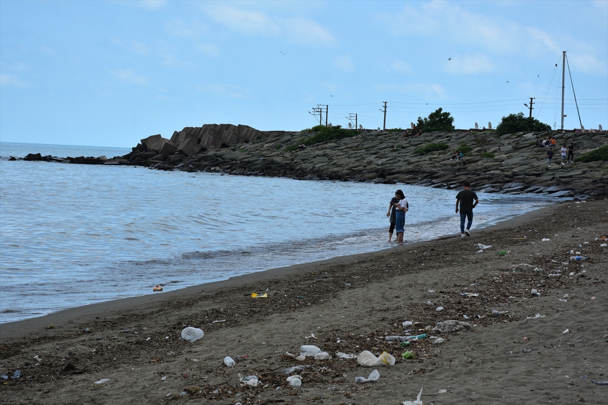 Karadeniz kıyısında 23 istasyonda deniz suyundaki mikroplastik kirlilik araştırıldı