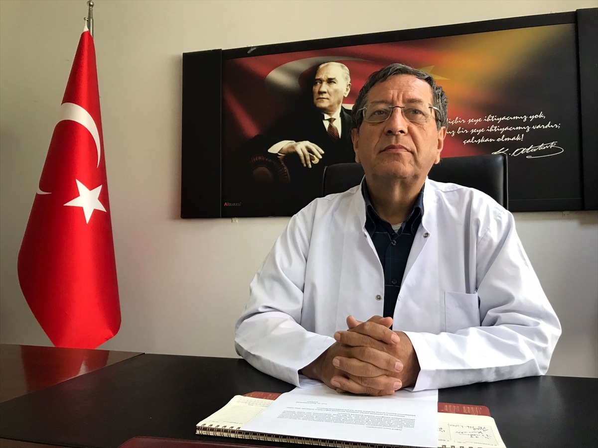 Kars'ta doktorun bıçakla yaralanmasına meslektaşları tepki gösterdi