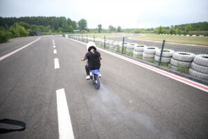 - "Bisikletler, sadece çocukların kullandığı bir oyuncak değil. Bisiklet gerçekten