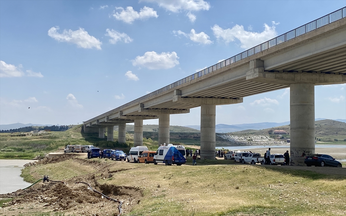 Kırşehir'de Kızılırmak'ta erkek cesedi bulundu