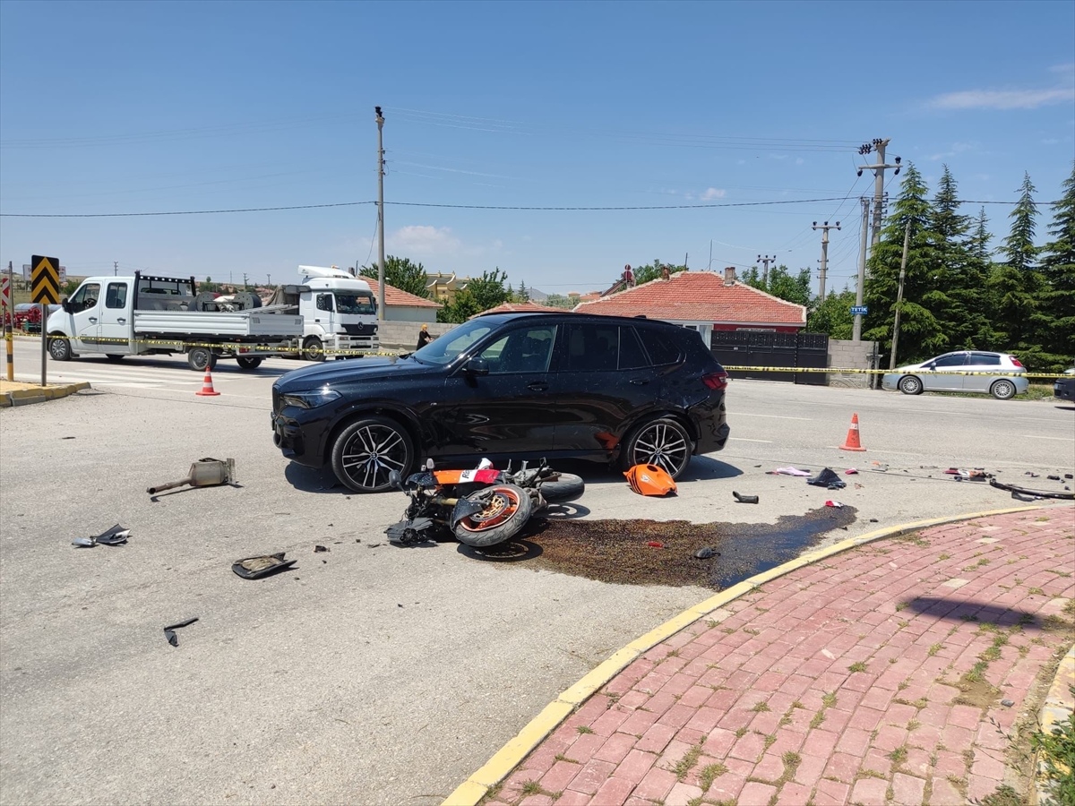 Konya'da otomobille motosiklet çarpıştı, bir kişi öldü, bir kişi yaralandı