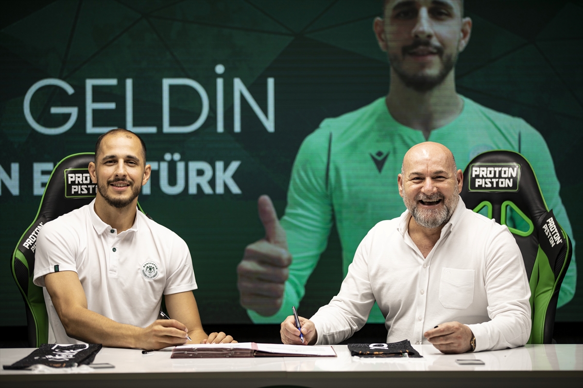Konyaspor, kaleci Erhan Erentürk'ü transfer etti