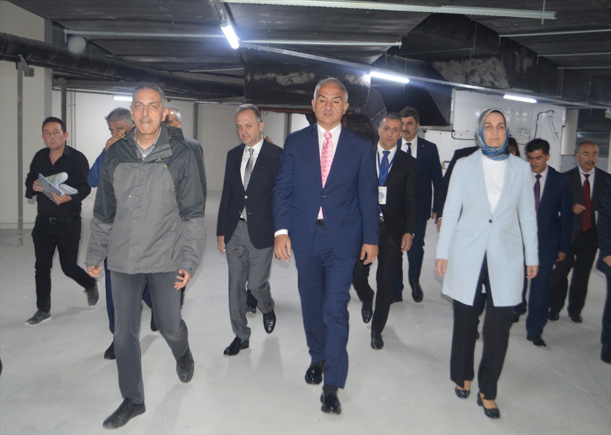 Kültür ve Turizm Bakanı Mehmet Nuri Ersoy, Afyonkarahisar'da konuştu: