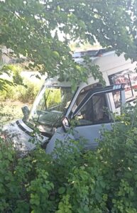 MALATYA (AA) – Malatya'da otomobil ile minibüsün çarpıştığı kazada 3