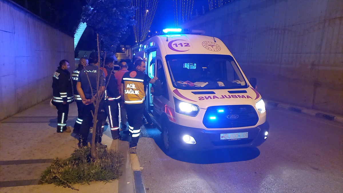 - Ekiplerce hastaneye kaldırılan yaralılardan biri hakkında 3 Nisan'da kayıp