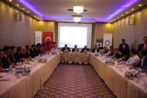 MARDİN (AA) – Cumhurbaşkanlığı Sosyal Politikalar Kurulu Üyeleri, "Sosyal Politikalarda