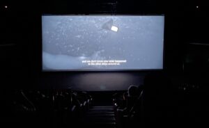 - Beyoğlu Atlas 1948 Sineması'ndaki galaya filmin teknik ekibi ve