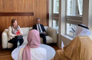 PARİS (AA) – Milli Eğitim Bakanı Mahmut Özer, Fransa'nın başkenti