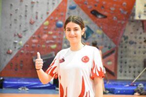 MALATYA (AA) – ORHAN YOLDAŞ – Milli tırmanışçı 14 yaşındaki