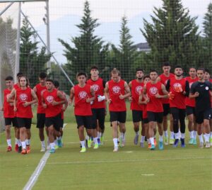ANTALYA (AA) – Spor Toto Süper Lig ekibi Antalyaspor'da yeni