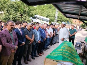 ORDU (AA) – Ordu'nun Korgan ilçesinde, balık avlarken jeneratörle suya