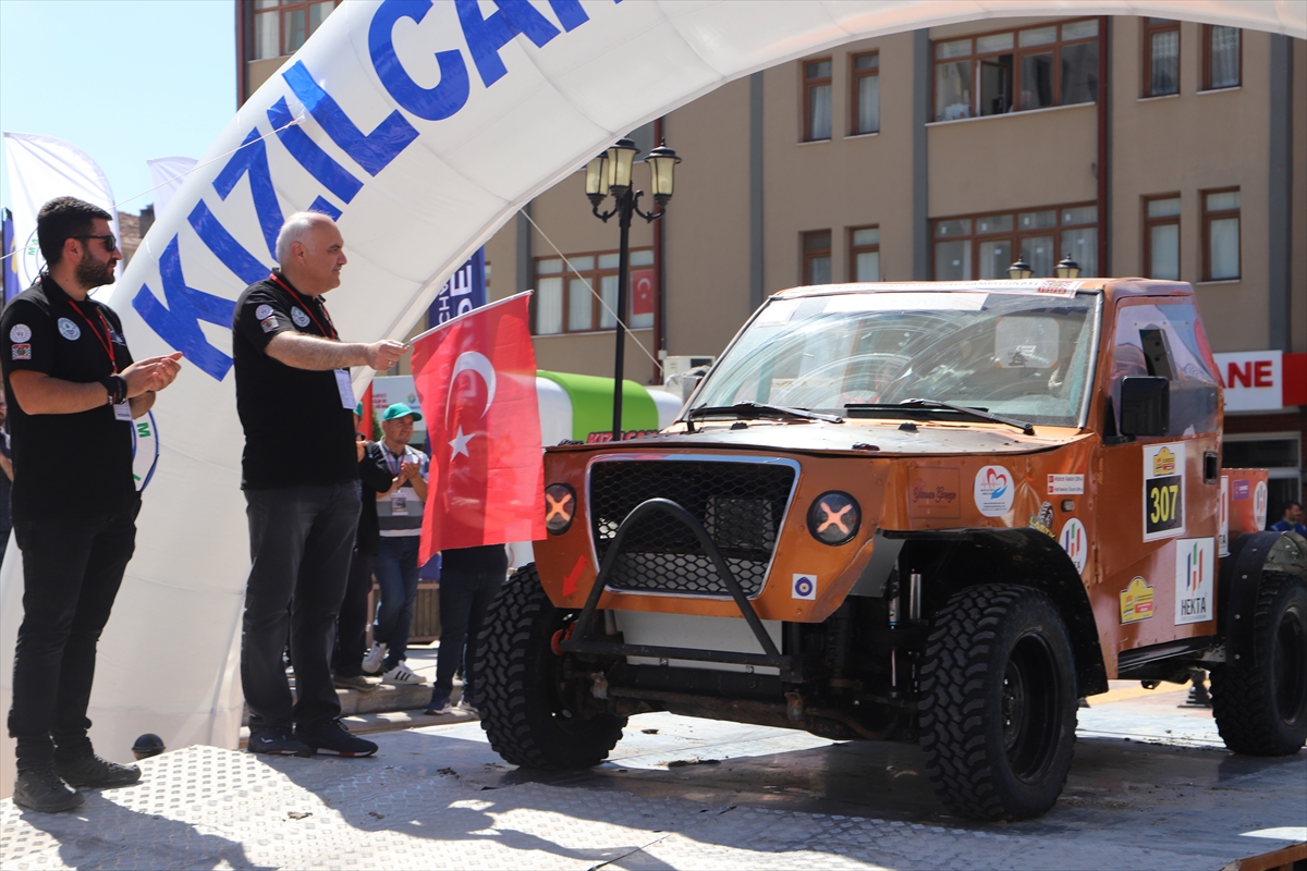 Petlas 2022 Türkiye Offroad Şampiyonası'nın 3. ayağı Ankara'da başladı