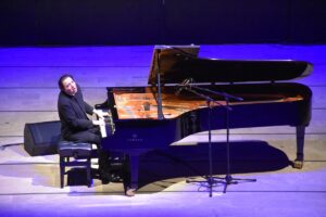 MUĞLA (AA) – Piyanist ve besteci Fazıl Say, Marmaris Uluslararası