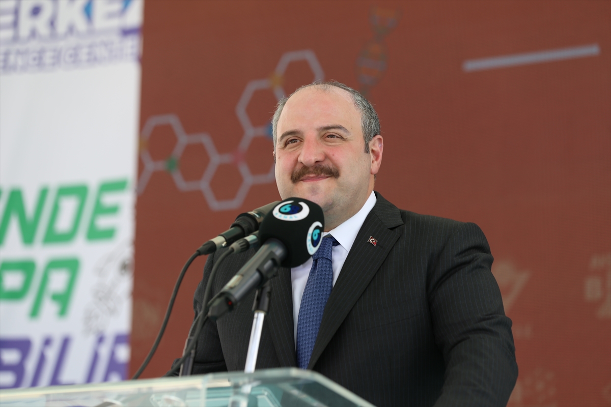 Sanayi ve Teknoloji Bakanı Varank, Aksaray Bilim Festivali'nde konuştu:
