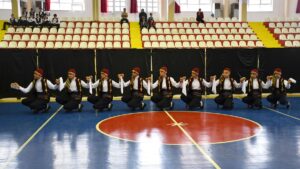 SİVAS (AA) – Sivas'ta düzenlenen Türkiye Halk Oyunları Federasyonu (THOF)