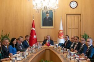 TBMM (AA) – TBMM Başkanı Mustafa Şentop, Kuzey Makedonya Dışişleri