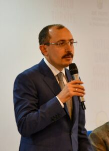 GAZİANTEP (AA) – Ticaret Bakanı Mehmet Muş, Gaziantep'te iş dünyasının