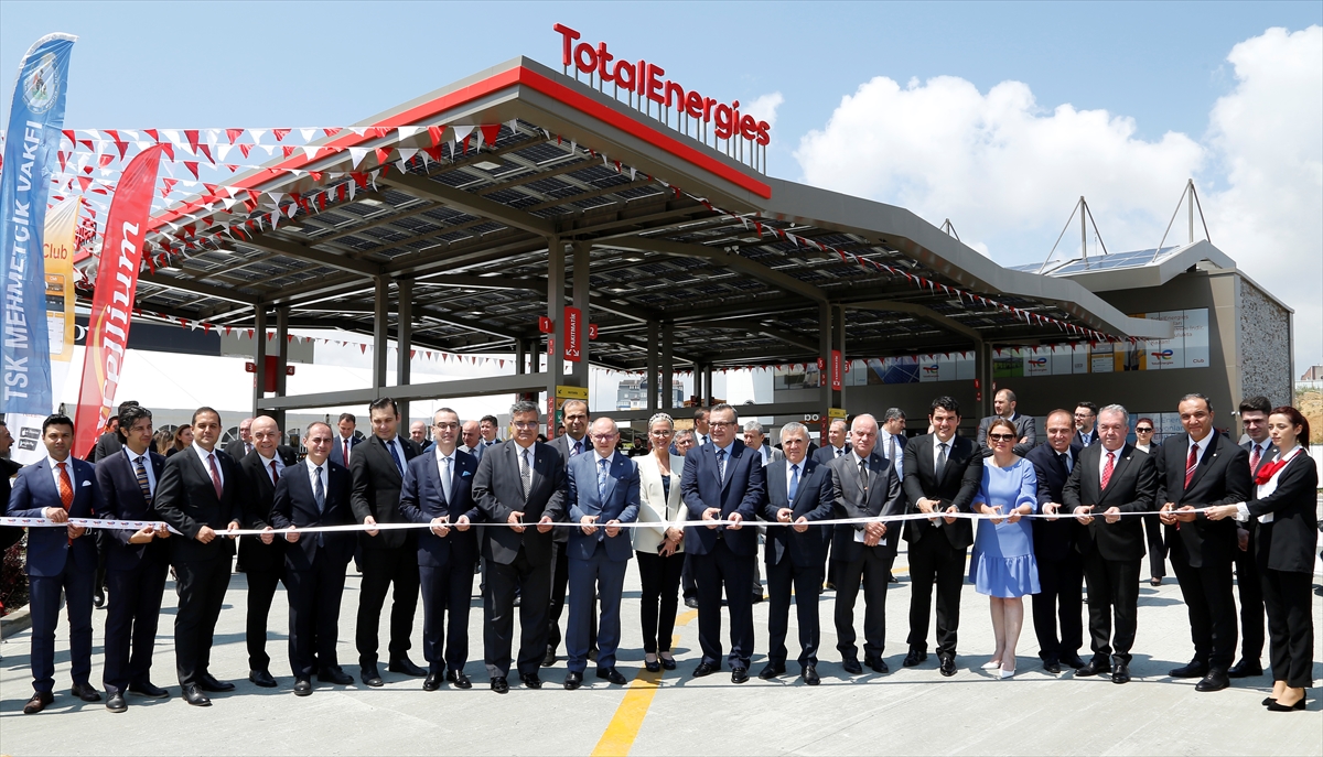 TOTAL İstasyonları'nın TotalEnergies'e dönüşümü başladı