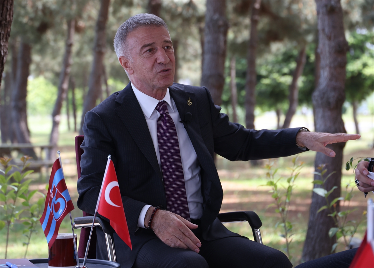 Trabzonspor Kulübü Başkanı Ahmet Ağaoğlu, AA Spor Masası'na konuk oldu (4):