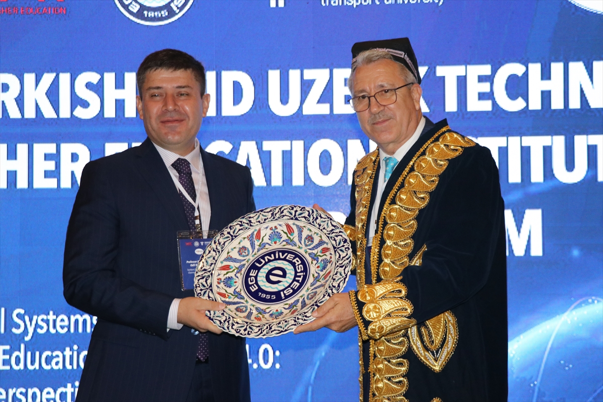 Türk-Özbek Teknik Yükseköğretim Kurumları Forumu, İzmir'de başladı