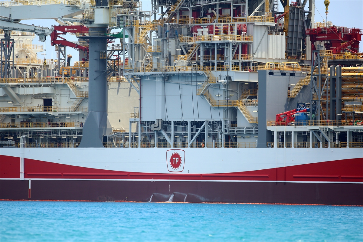 Türkiye'nin yeni sondaj gemisi Abdülhamid Han'da hazırlıklar sürüyor