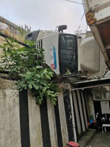 - Kazada 2 kişi yaralandı