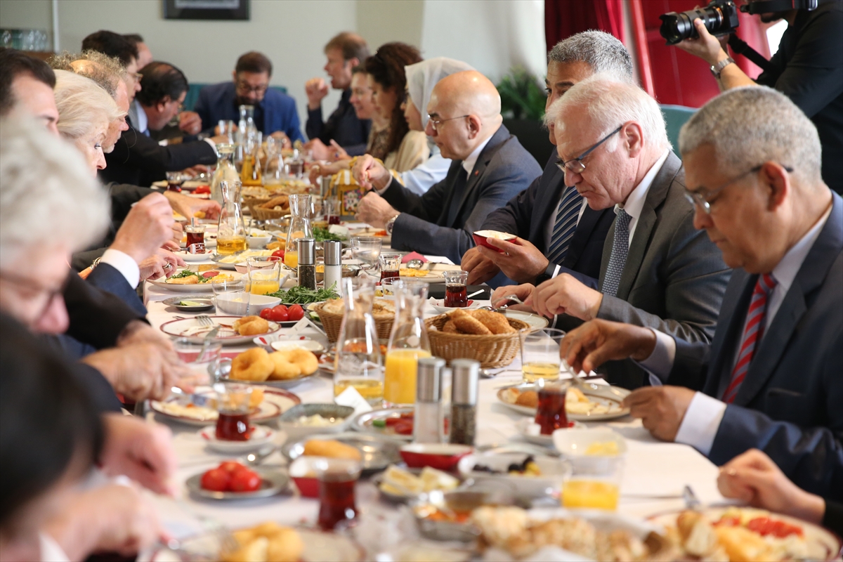 Viyana'da “Dünya Kahvaltı Günü” etkinliği düzenlendi