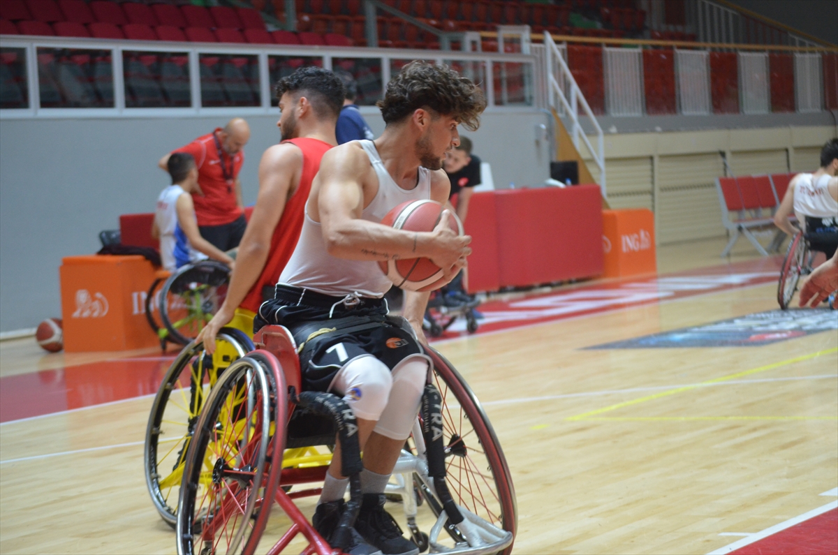 23 Yaş Altı Tekerlekli Sandalye Basketbol Milli Takımı'nın Yalova kampı tamamlandı